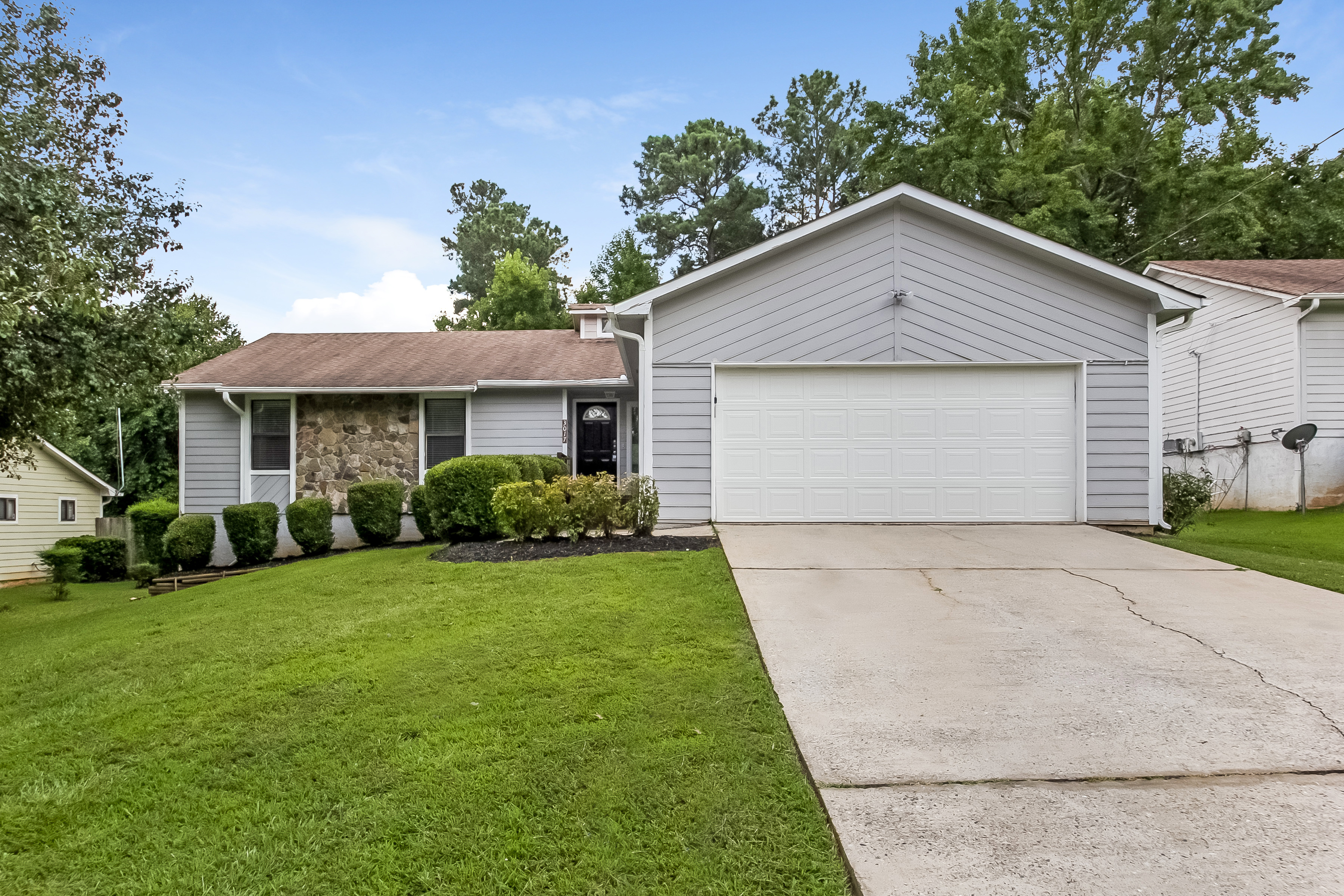 3017 Medina Dr Jonesboro, GA 30236